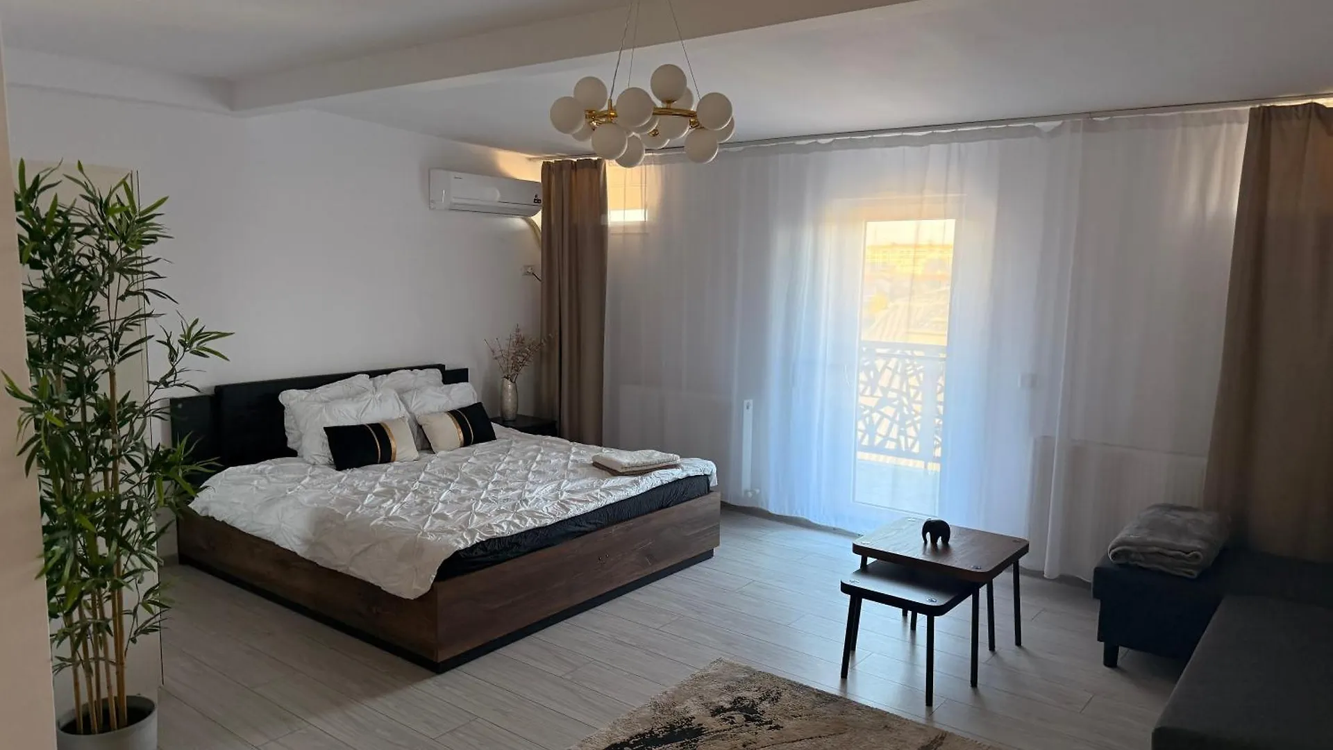 Brand New Apartment With Self Check In - Spital Fundeni -Dragonul Rosu Bucureşti