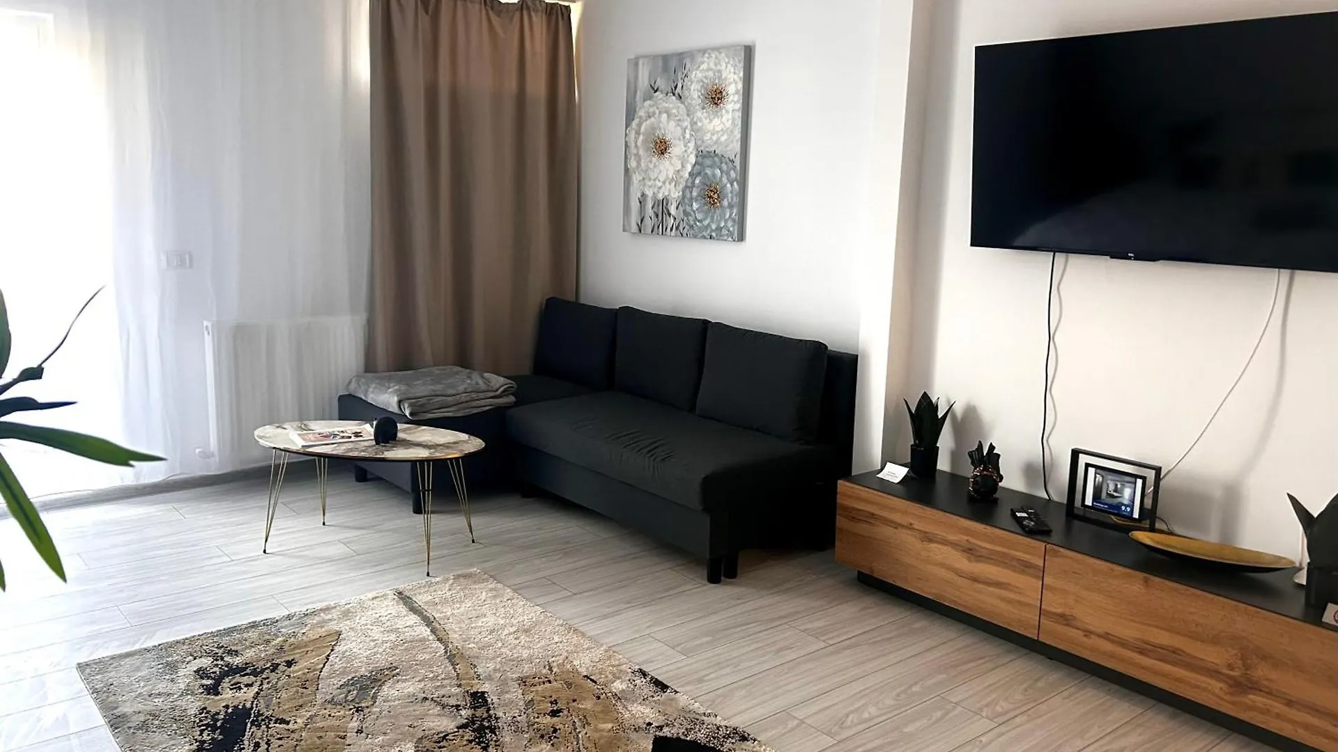 Brand New Apartment With Self Check In - Spital Fundeni -Dragonul Rosu Bucureşti 0*,  România