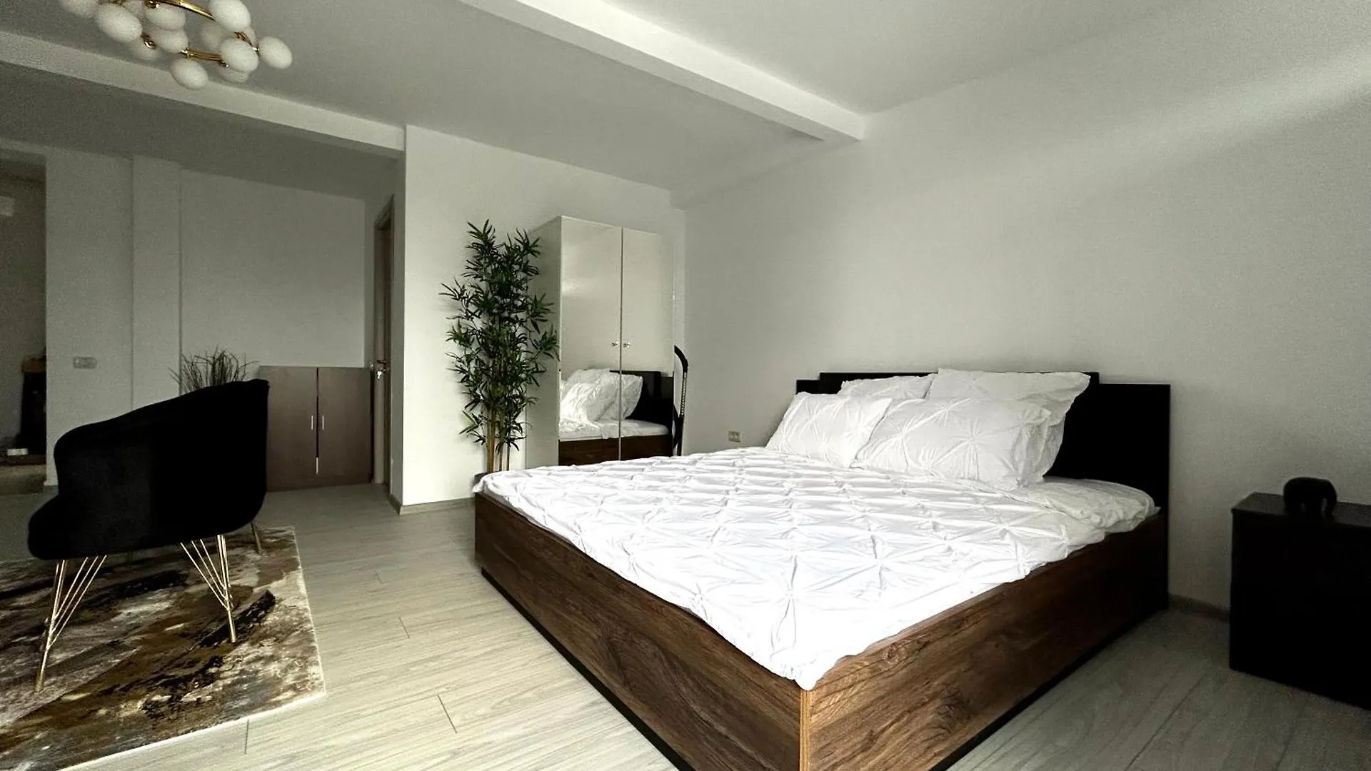 Brand New Apartment With Self Check In - Spital Fundeni -Dragonul Rosu Βουκουρέστι Ρουμανία